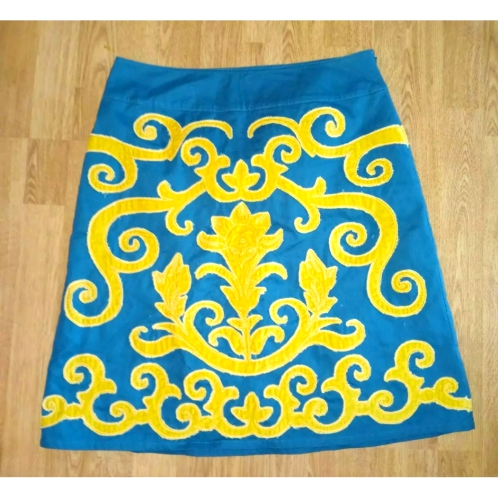 Boden Green Skirt w/ Gold Applique Size 14 R